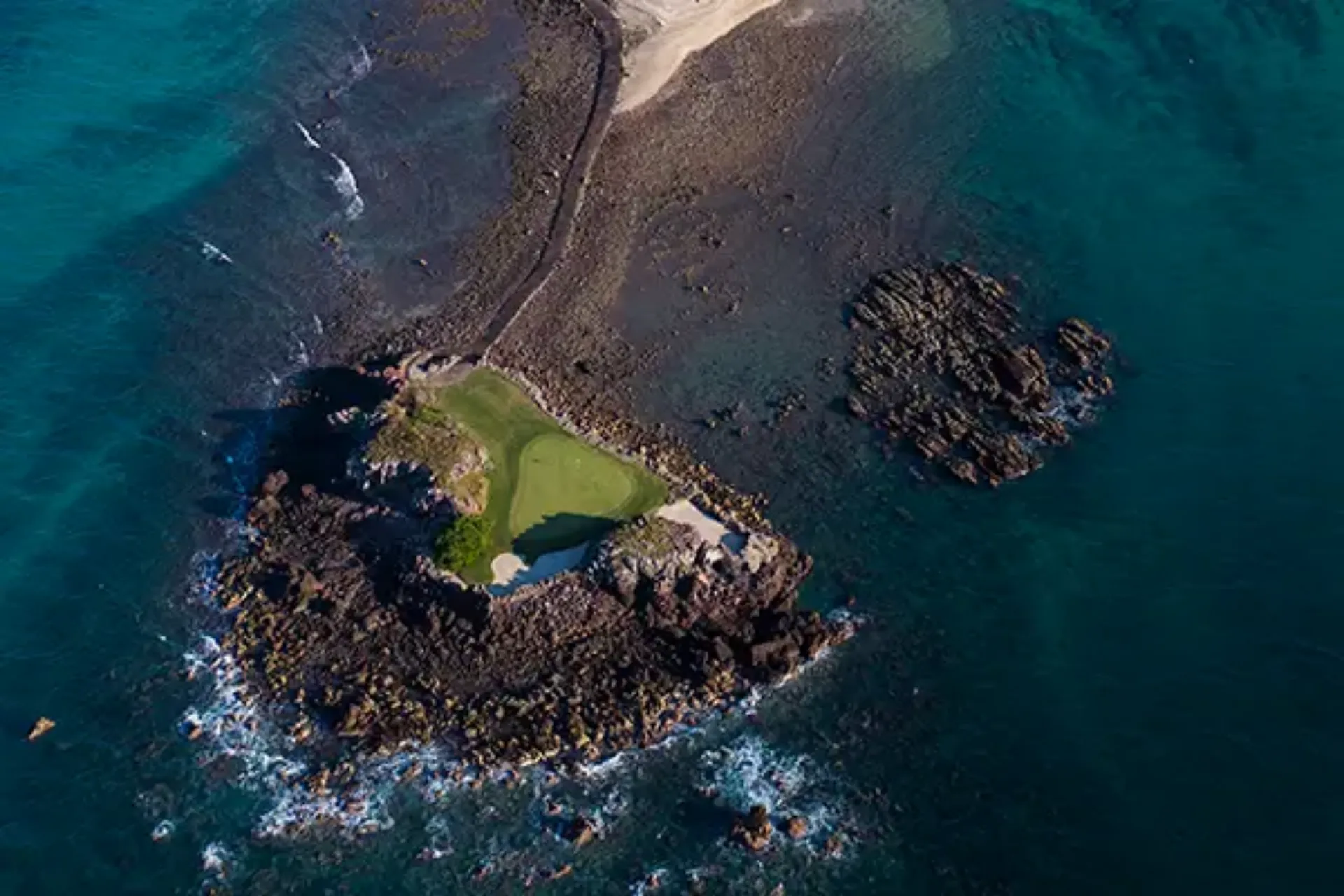 Discover Punta Mita Golf Courses: The Crown Jewels of Luxury Golf Destinations